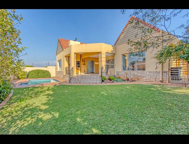 3 BEDROOM FREEHOLD TO LET IN ALLEN'S NEK